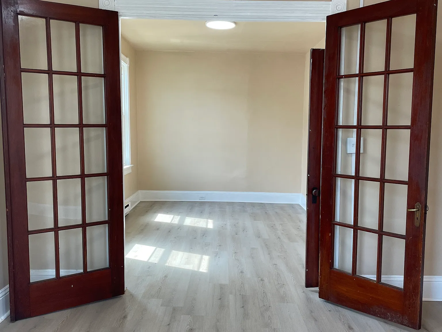 2 bed, 900 sqft, $1,395 — Photo 2