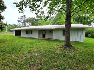 1611 Dog Town Rd, De Queen, AR 71832