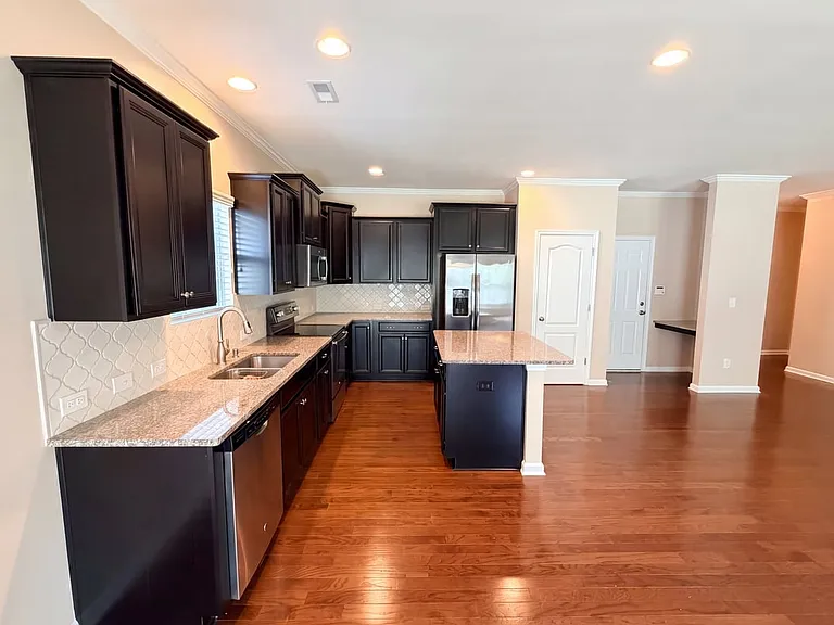 7111 Strawberry Fields Ln — Photo 6
