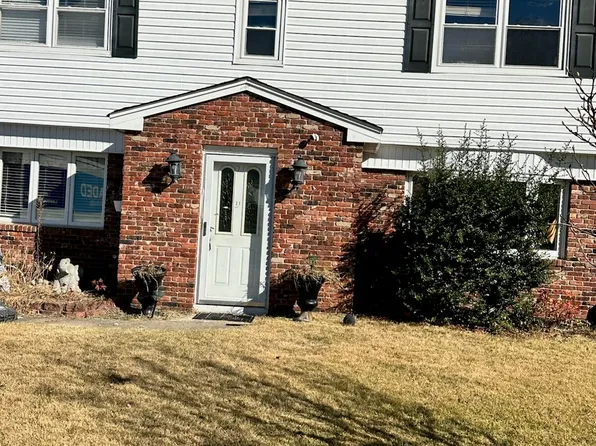 21 Croman Court, Hazlet, NJ 07730