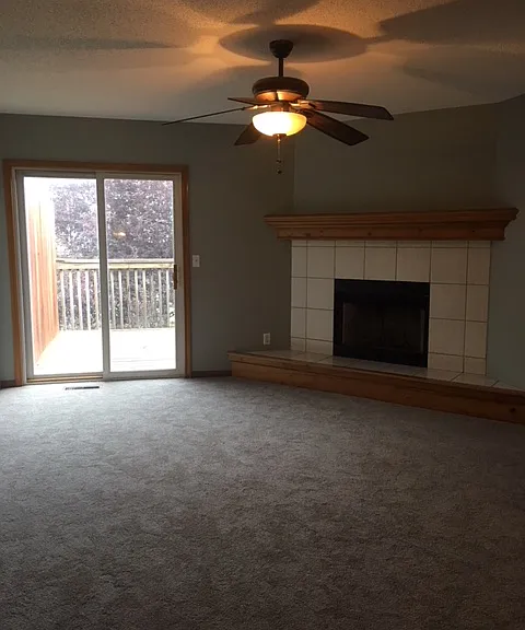 1883 Kingbird Ct — Photo 9