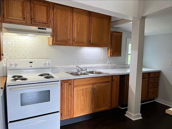 5th image of 1019 Hanover Ave NW #A