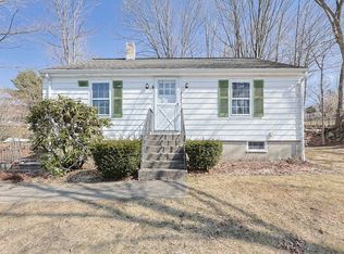 211 Dutcher St, Hopedale, MA 01747