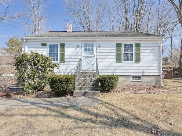 211 Dutcher St, Hopedale, MA 01747