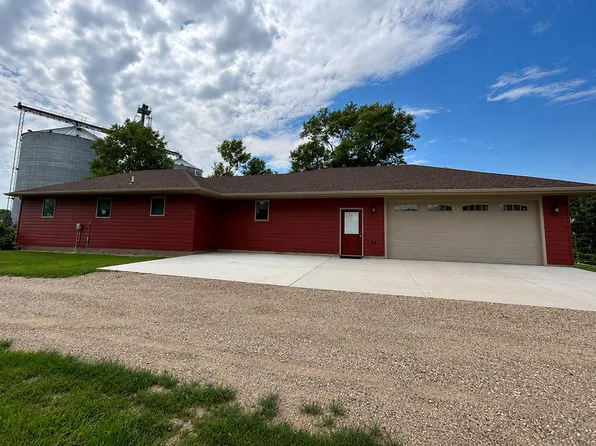 201 E Depot St, Tripp, SD 57376