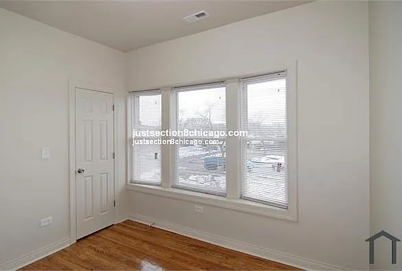 2 bed, $2,100 — Photo 4