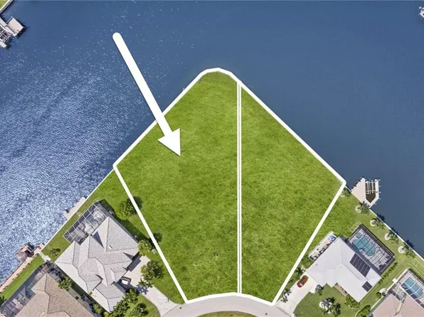 2701 SW 30th TER, CAPE CORAL, FL 33914