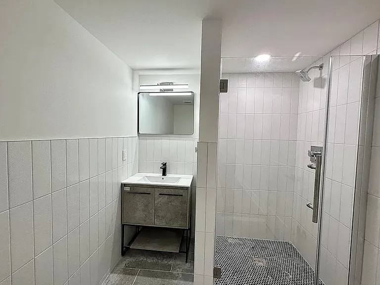 2511 E Tioga St #F8 — Photo 8