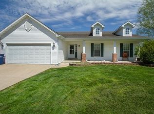 121 Fawn Ridge Dr, Troy, MO 63379