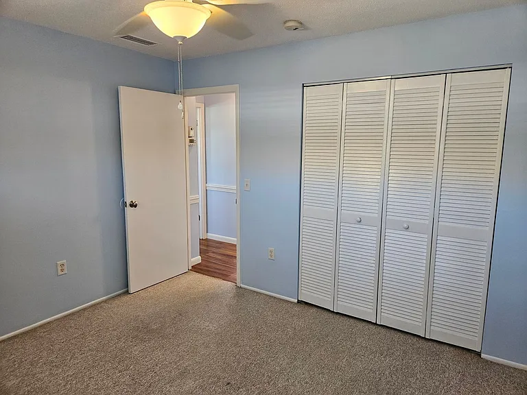 370 Base Ave E #210 — Photo 15