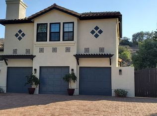 6333 Armitos Dr, Camarillo, CA 93012