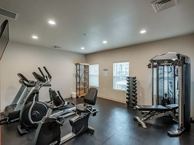 Aspen Place Apartments — Photo 178