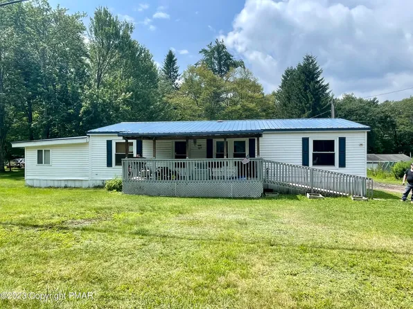 894 Bear Lake Rd, Thornhurst, PA 18424