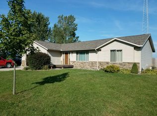 106 3rd Ave NE, Geneva, MN 56035