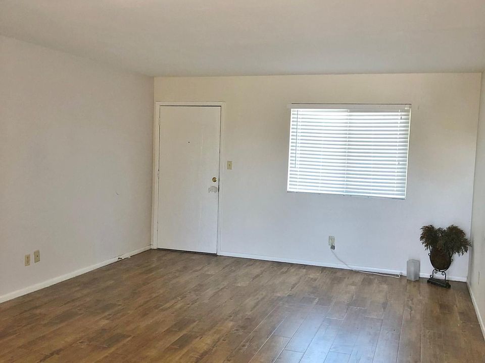 1st image of 2220 W Dora St APT 230