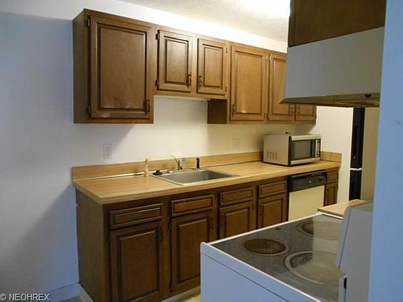 5th image of 9820 Sunrise Blvd Unit S6