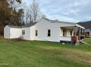 203 W 5th St N, Big Stone Gap, VA 24219