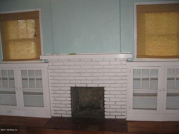 4th image of 3848 Eloise St