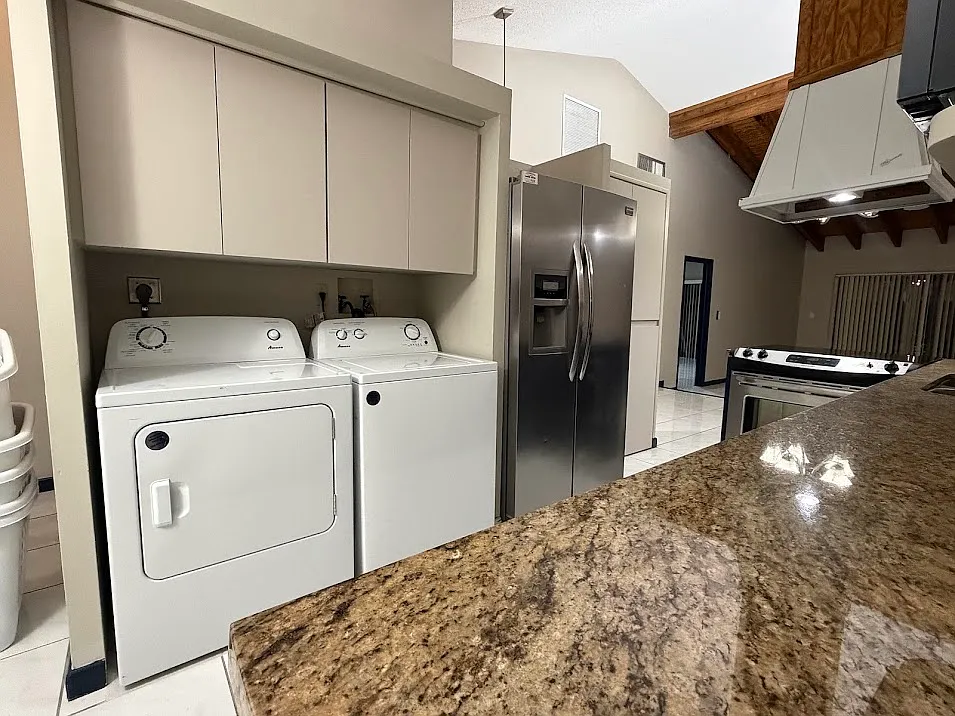 2 bed, 1200 sqft, $2,800 — Photo 4