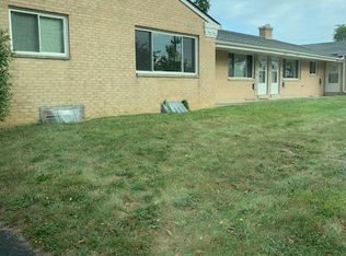 3255 Tremont Rd, Columbus, OH 43221