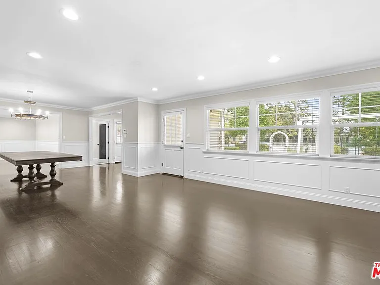 5525 Matilija Ave — Photo 11