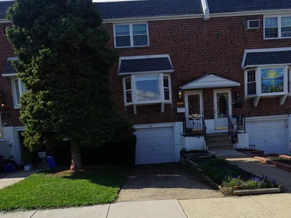 11920 Templeton Dr, Philadelphia, PA 19154