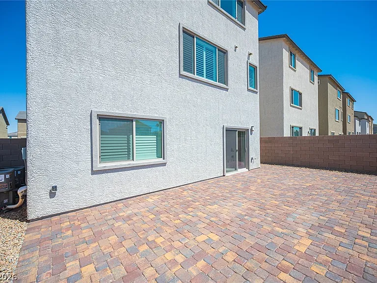 5845 Marigold Sunset Ct — Photo 8