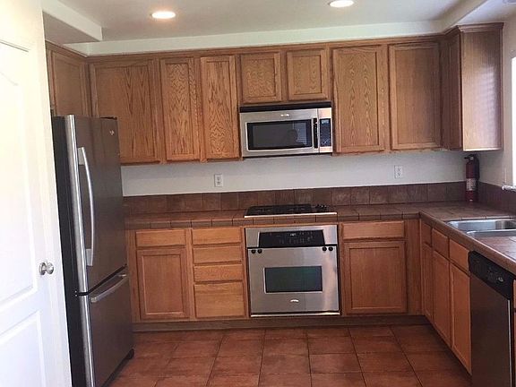 4th image of 5401 Elderdown Way