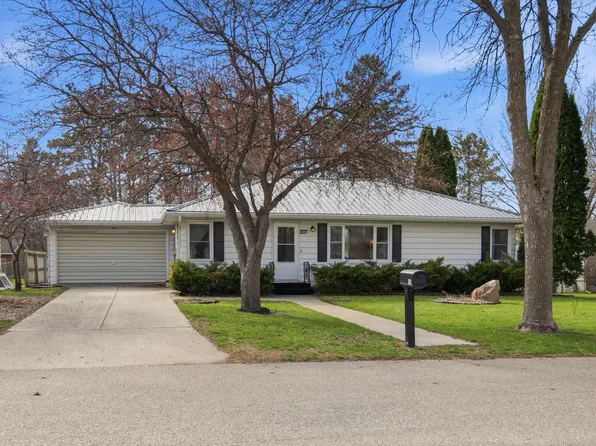 819 N Ramsey Ave, Litchfield, MN 55355