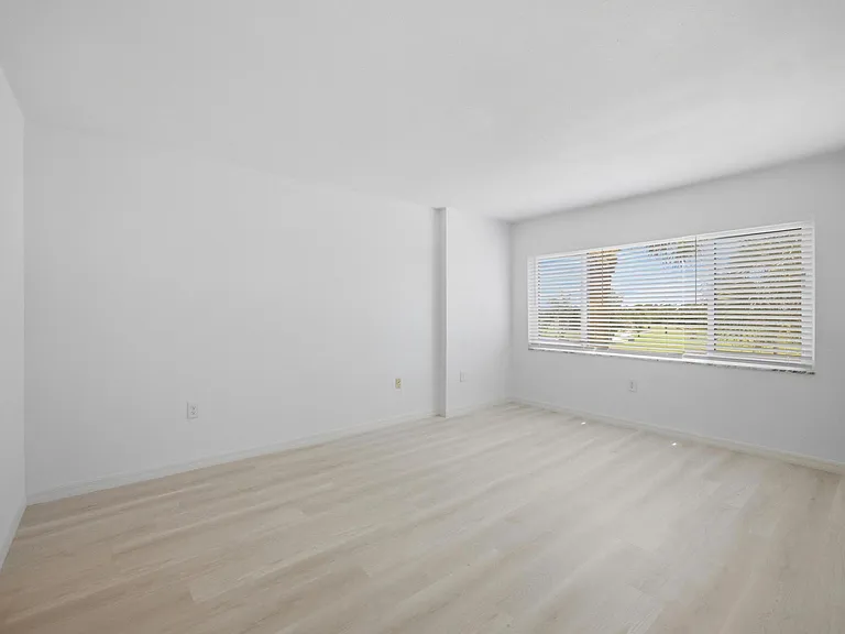 8950 Park Blvd #304 — Photo 6