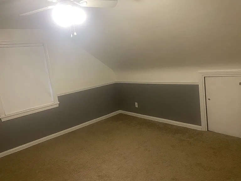 353 Jennings Ave — Photo 9