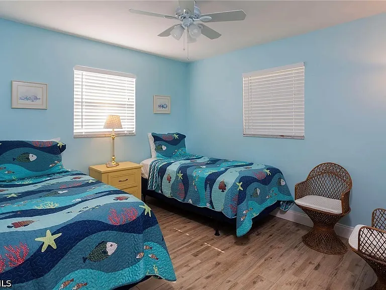 11093 Kelly Rd — Photo 7