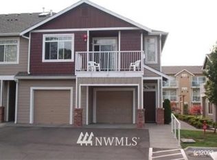 557 241st Ln SE #T2, Sammamish, WA