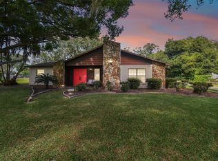 3306 Medulla Rd, Plant City, FL 33566