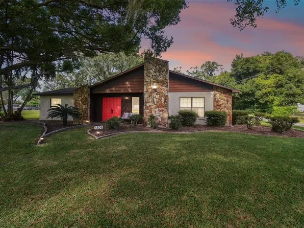 3306 Medulla Rd, Plant City, FL 33566