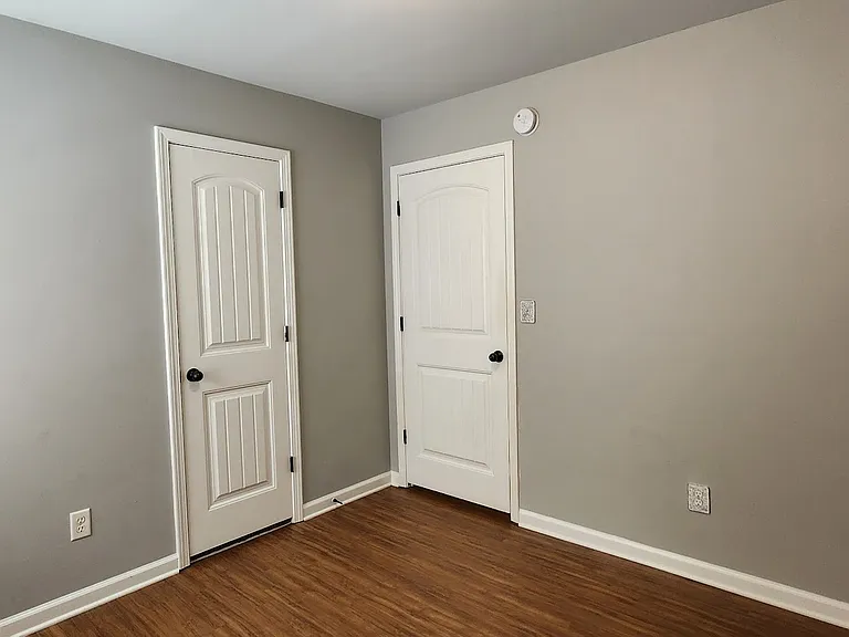 120 Butterfield Xing — Photo 29