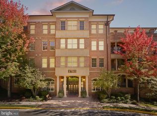 1781 Chain Bridge Rd APT 303, Mc Lean, VA 22102