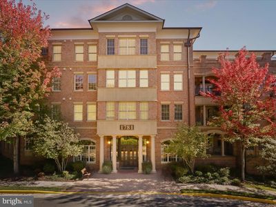 1781 Chain Bridge Rd APT 303, Mc Lean, VA, 22102