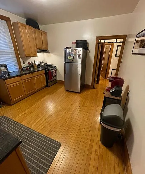 1514 W Cornelia Ave #3 — Photo 4