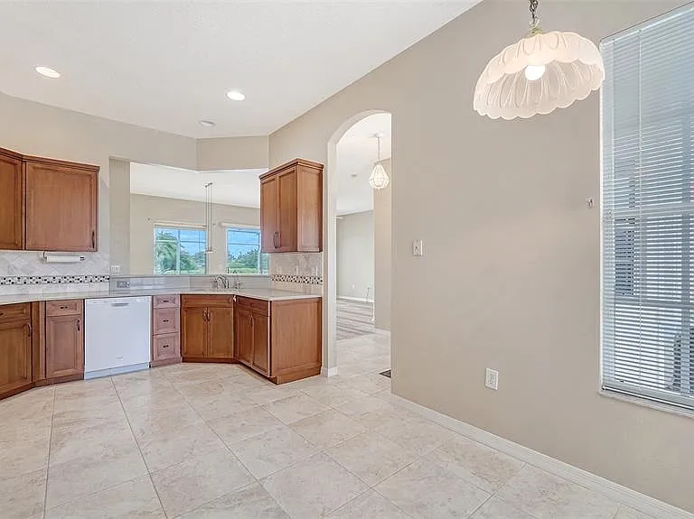 5939 Sandstone Ave — Photo 13