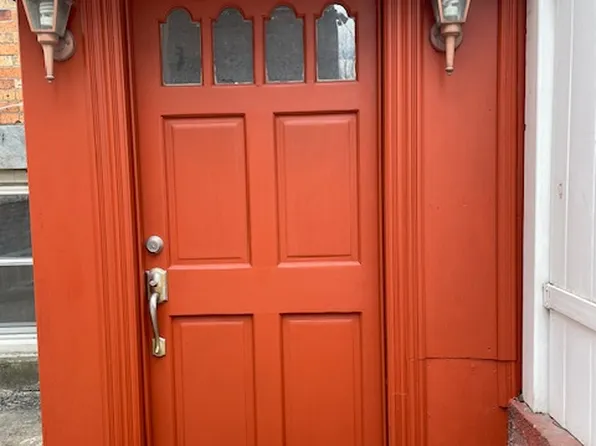 116 Stanhope Street image 1 of 13