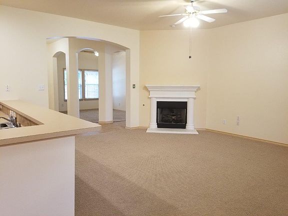 4th image of 1509 Reagan Dr
