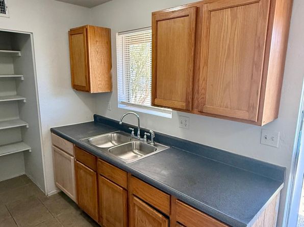 tucson-arizona-239050561 picture