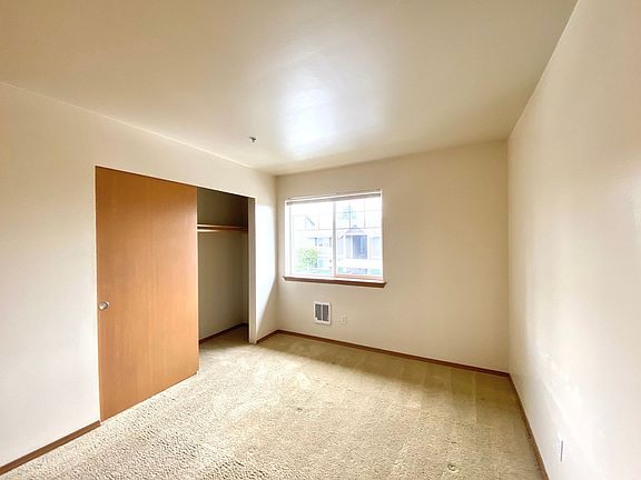 5th image of 730 S Vassault St #1G