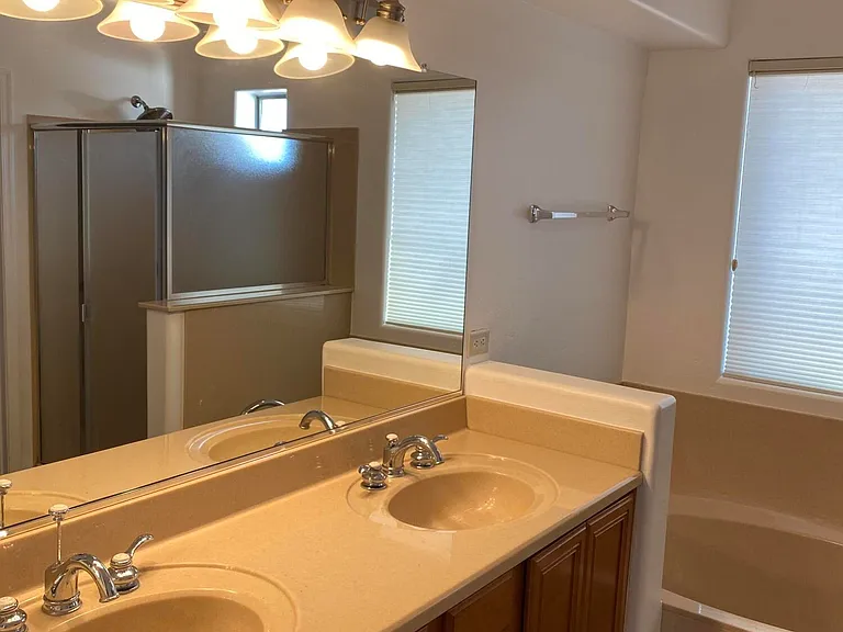 653 N Encanto Village Way — Photo 11