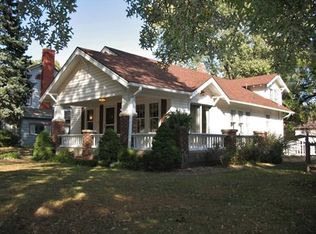 126 NW Broadmoor Ave, Topeka, KS 66606