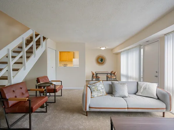 Courts of Camp Springs, 5327 Carswell Ave #12-5447-1, Suitland, MD 20746