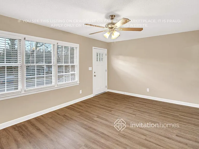 1223 Yuma St — Photo 4