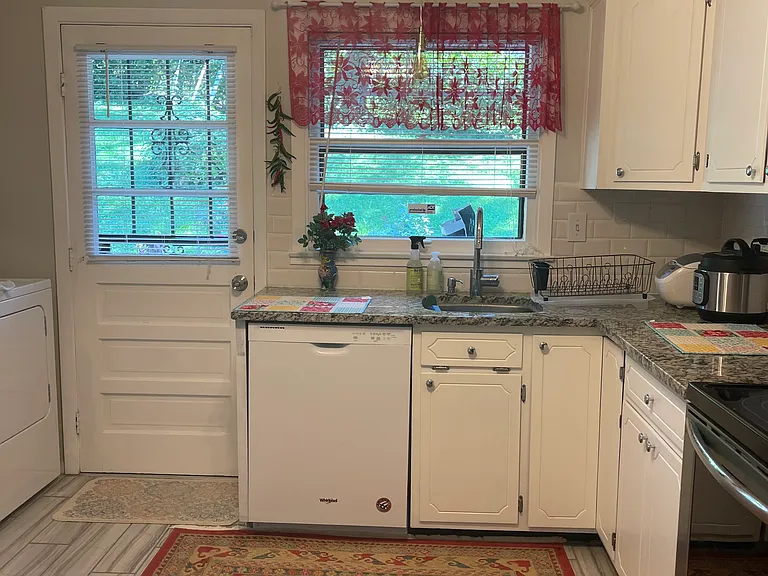 1620 Whippoorwill Rd — Photo 5