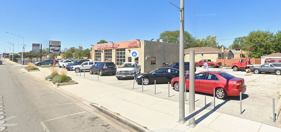 1st image of 1119 W Roosevelt Rd